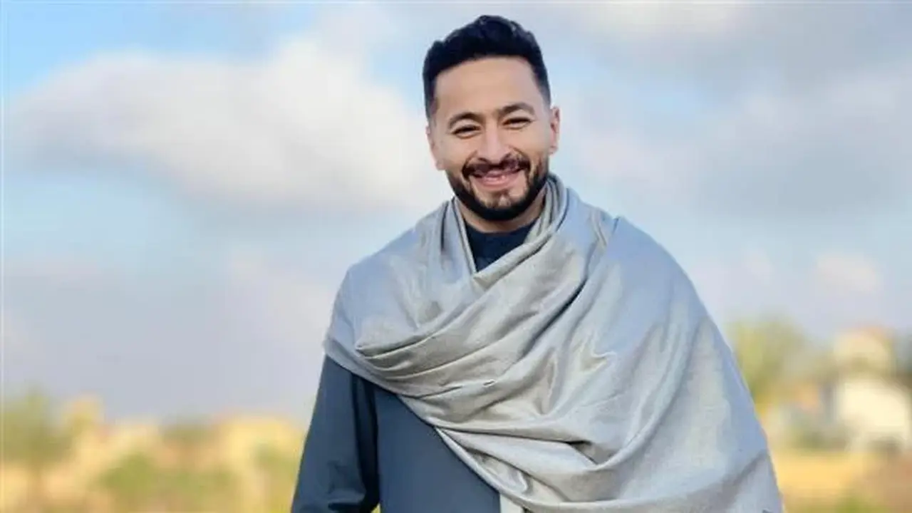 حمادة هلال يحسم الجدل حول اعتزال الغناء والعمل الفني نهائياً